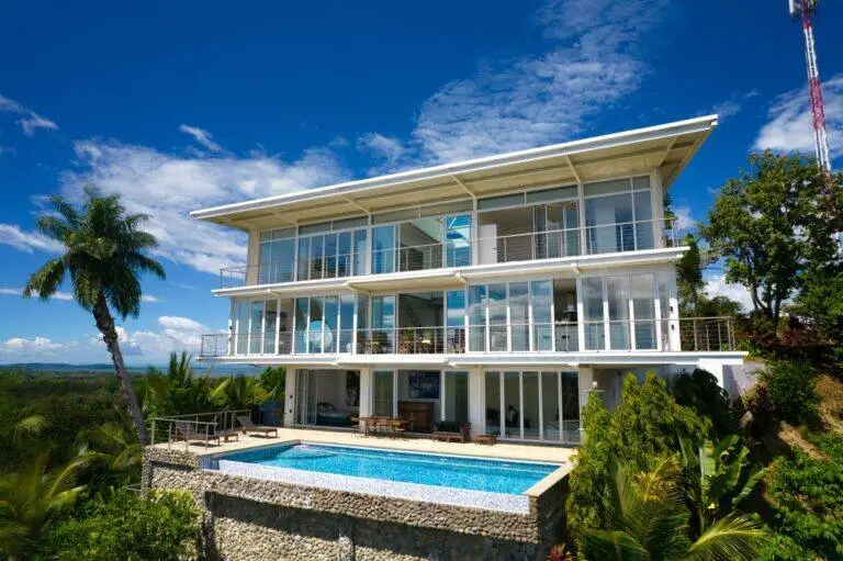 Casa en Venta en Boca Chica Chiriqui Panamá | $3,800,000 | MLS# 24229