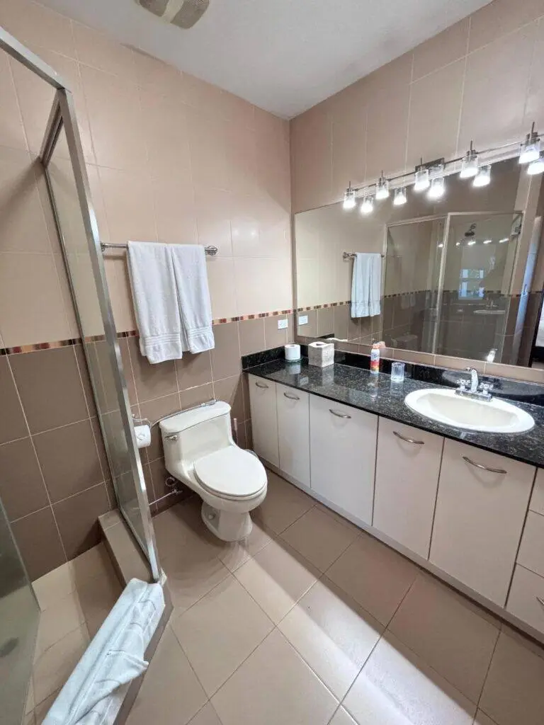 Apartamento en Venta en Bella Vista Panamá Panamá | $225,000 | MLS# 24823