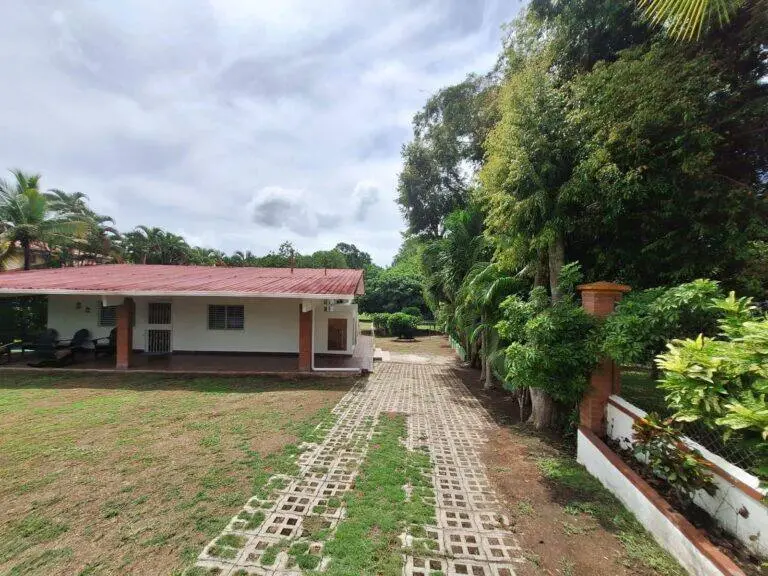 Casa en Alquiler en San Carlos Panamá Oeste Panamá | $250,000 | MLS# 25056