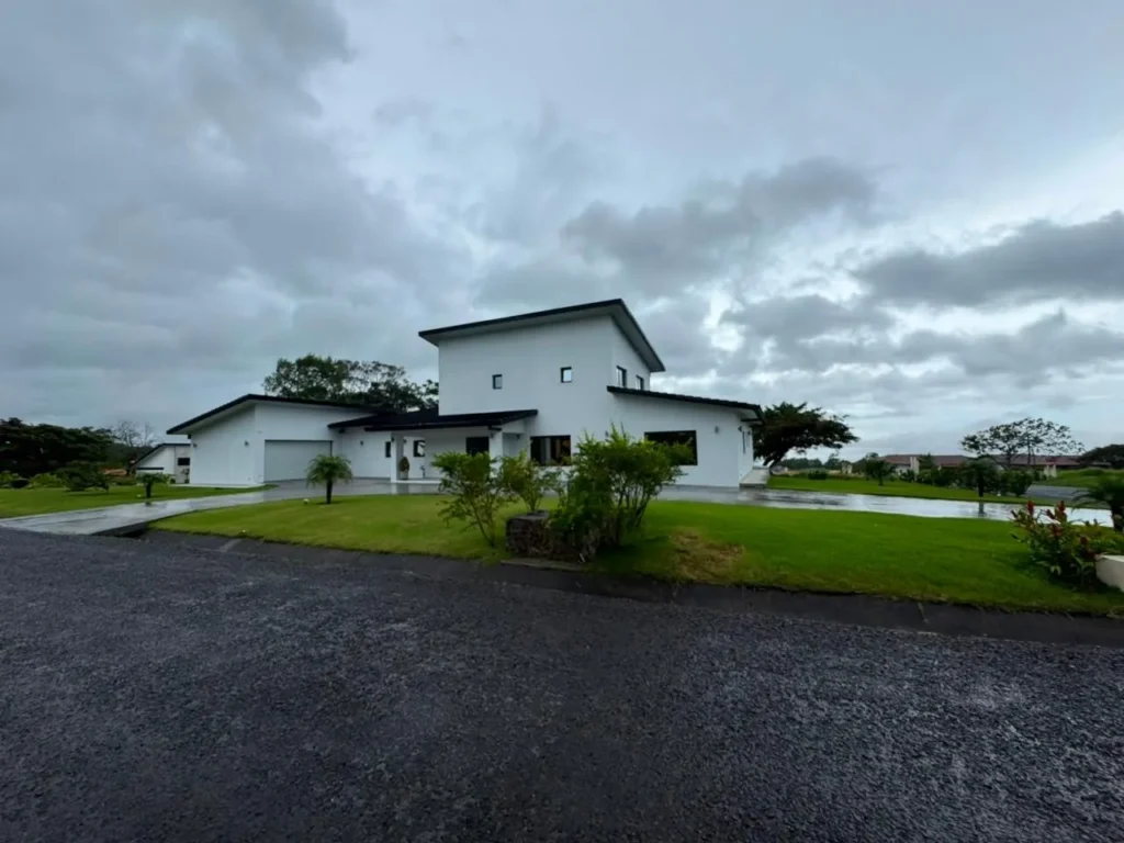 Casa en Venta en Alto Boquete Chiriqui Panamá | $979,000 | MLS# 25334