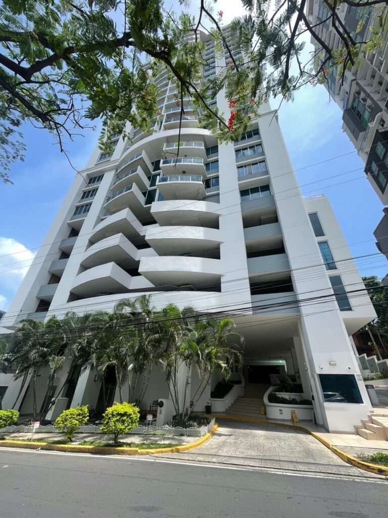 Apartamento en Venta en Bella Vista Panamá Panamá | $260,000 | MLS# 25670