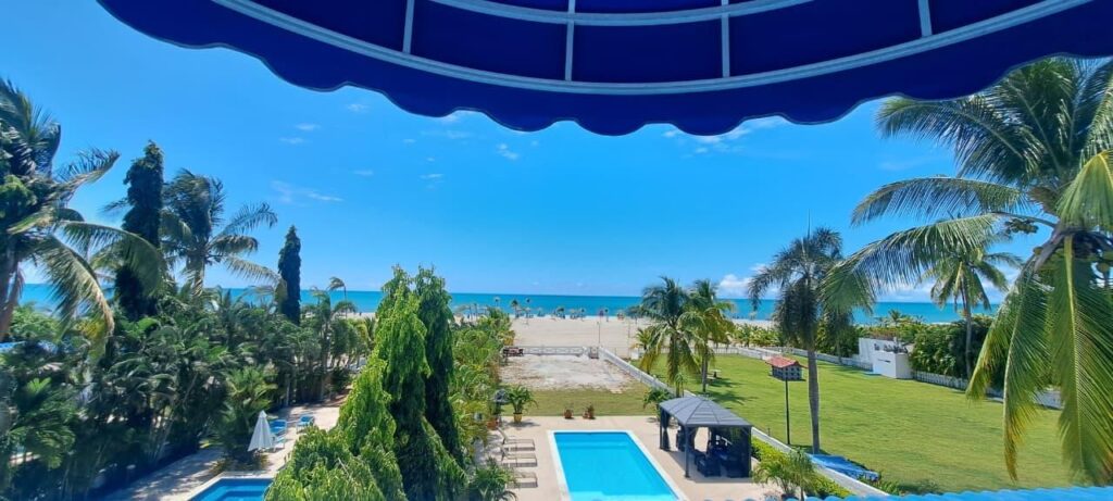 Casa en Alquiler en Anton Coclé Panamá | $849,000 | MLS# 25941