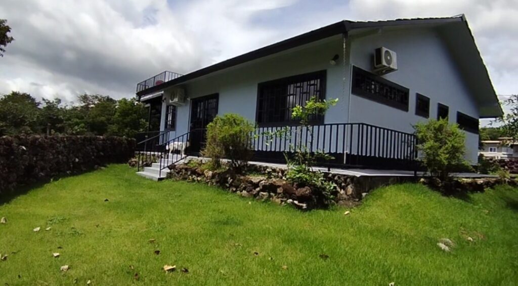 House for Rent in Boquete, Panama: 3-Bedroom Home with Volcán Barú and Gulf Views